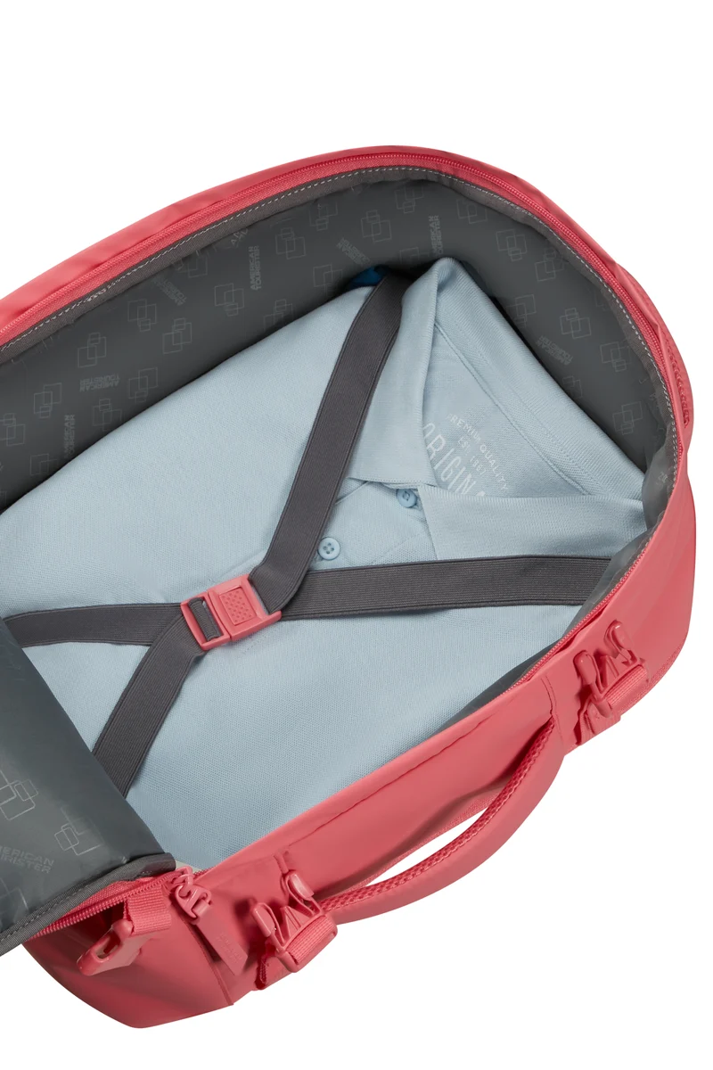Pack maleta de cabina DIABLAST + mochila de viaje TAKE2CABIN MS PUFF de AMERICAN TOURISTER