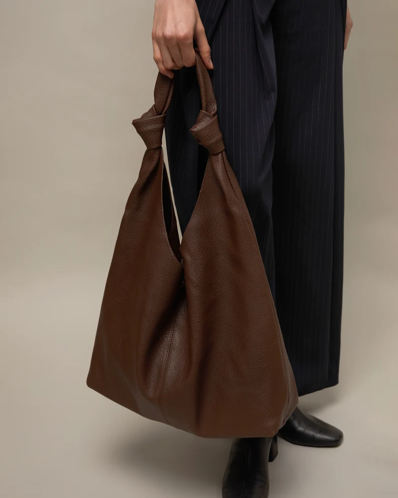 Pologi bolso hobo grande con neceser interior extraíble