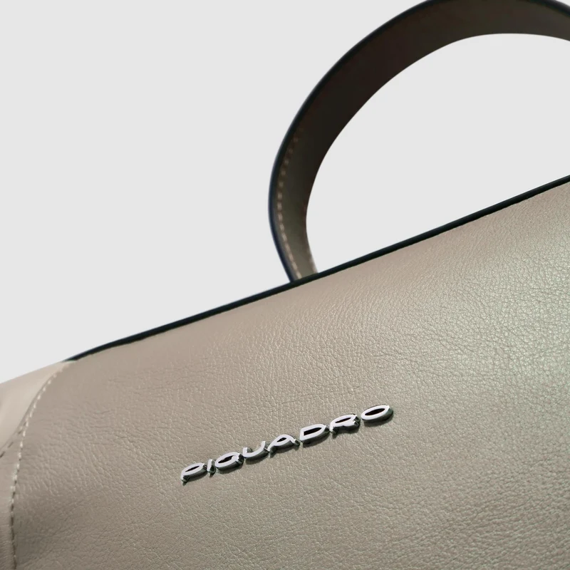 Zaino donna porta pc 14" in tessuto riciclato