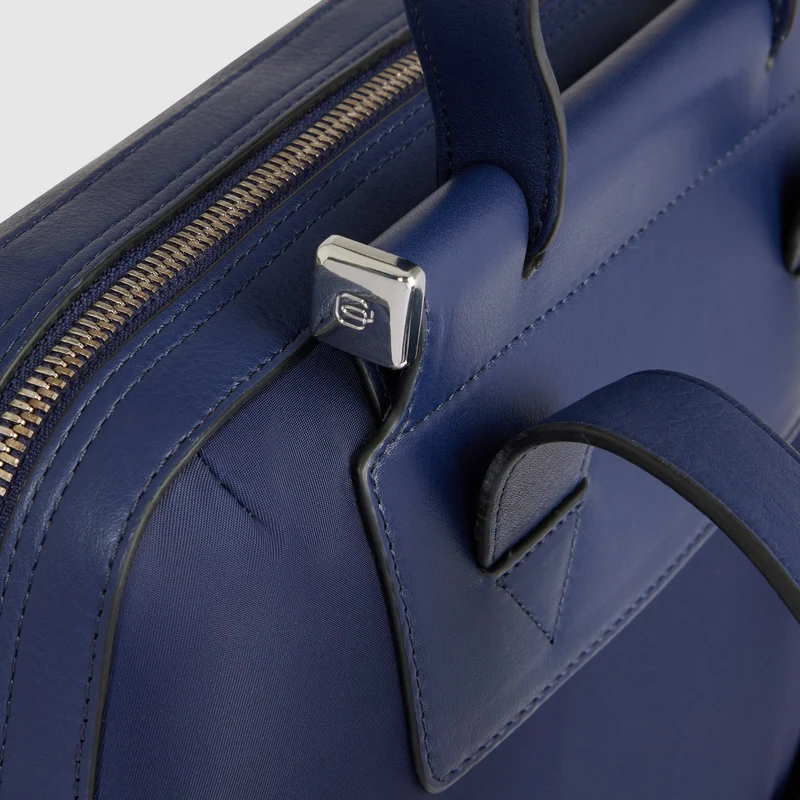 Zaino donna porta pc 14" in tessuto riciclato