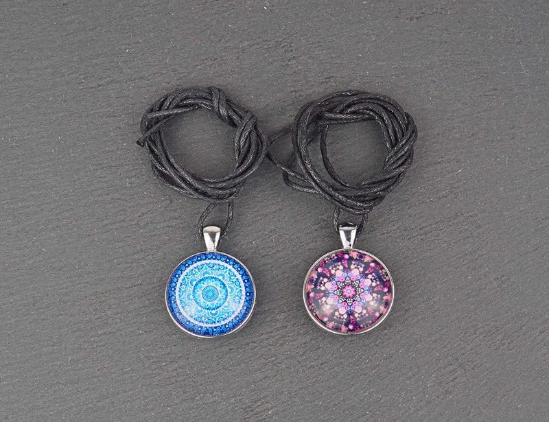 Pack de Dos Colgantes Mandala Cristal