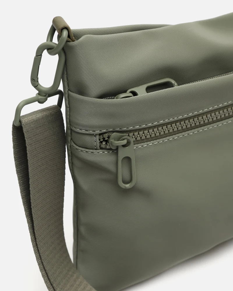 Sakai bolso bandolera pequeño en nylon