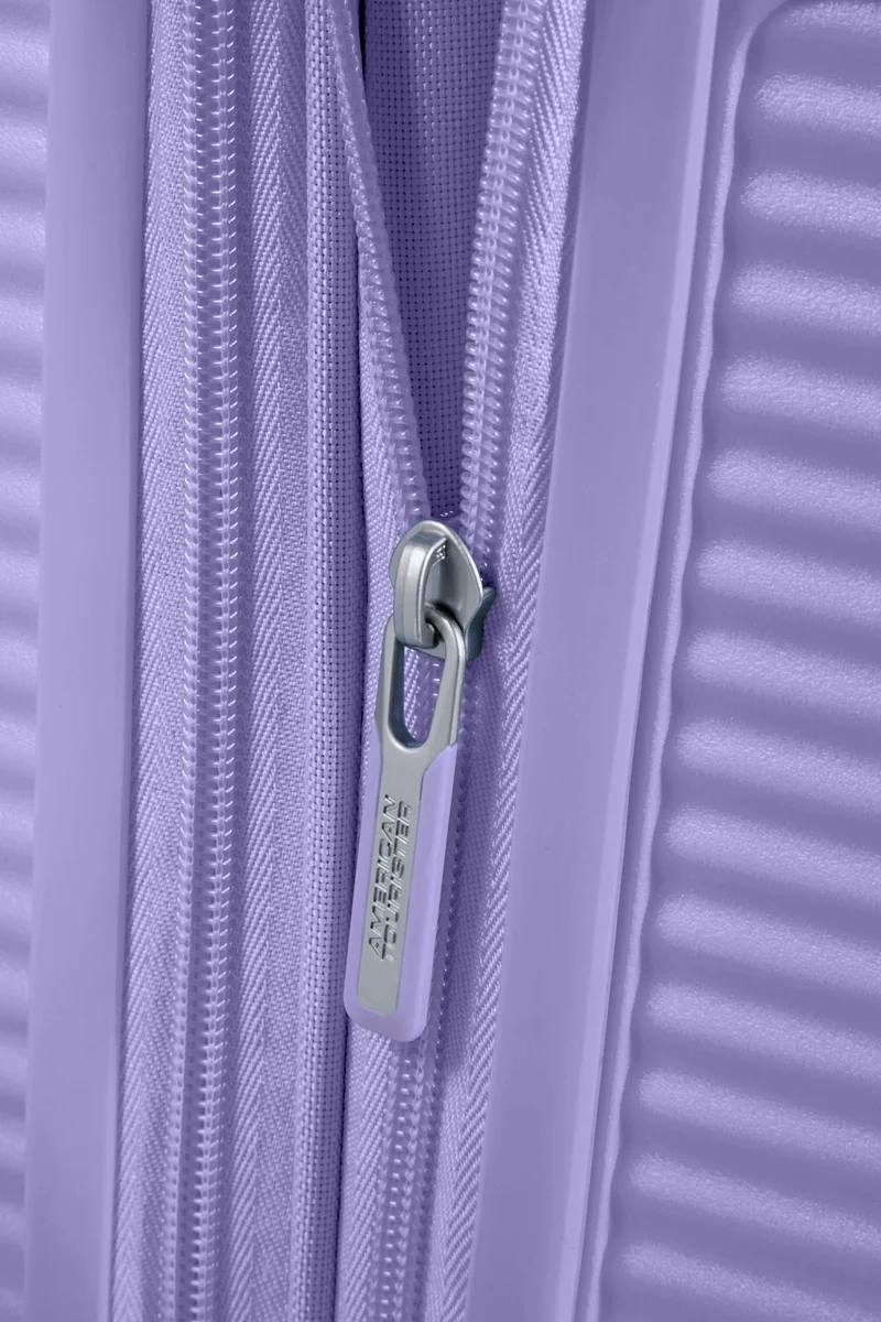 Soundbox de American Tourister Spinner Talla Mediana