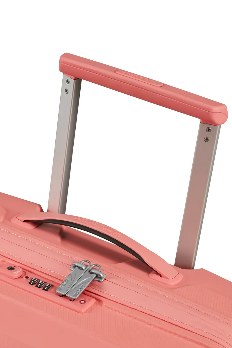 Airconic de American Tourister Spinner Talla Mediana