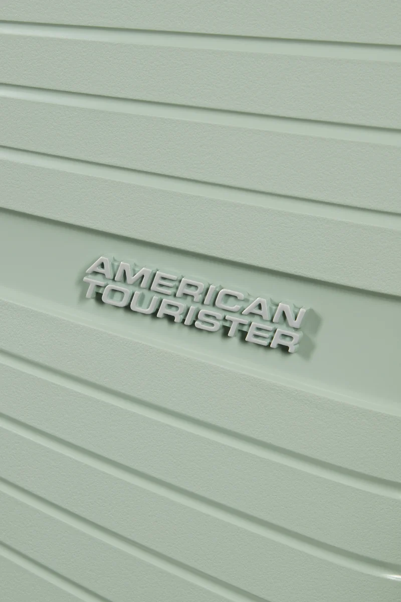 Airconic de American Tourister Spinner Talla Mediana