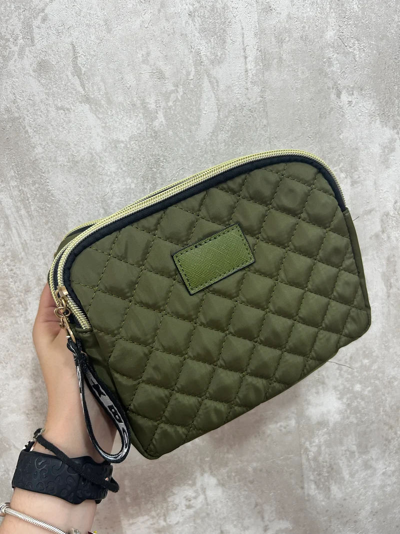 Bolso tres cremalleras