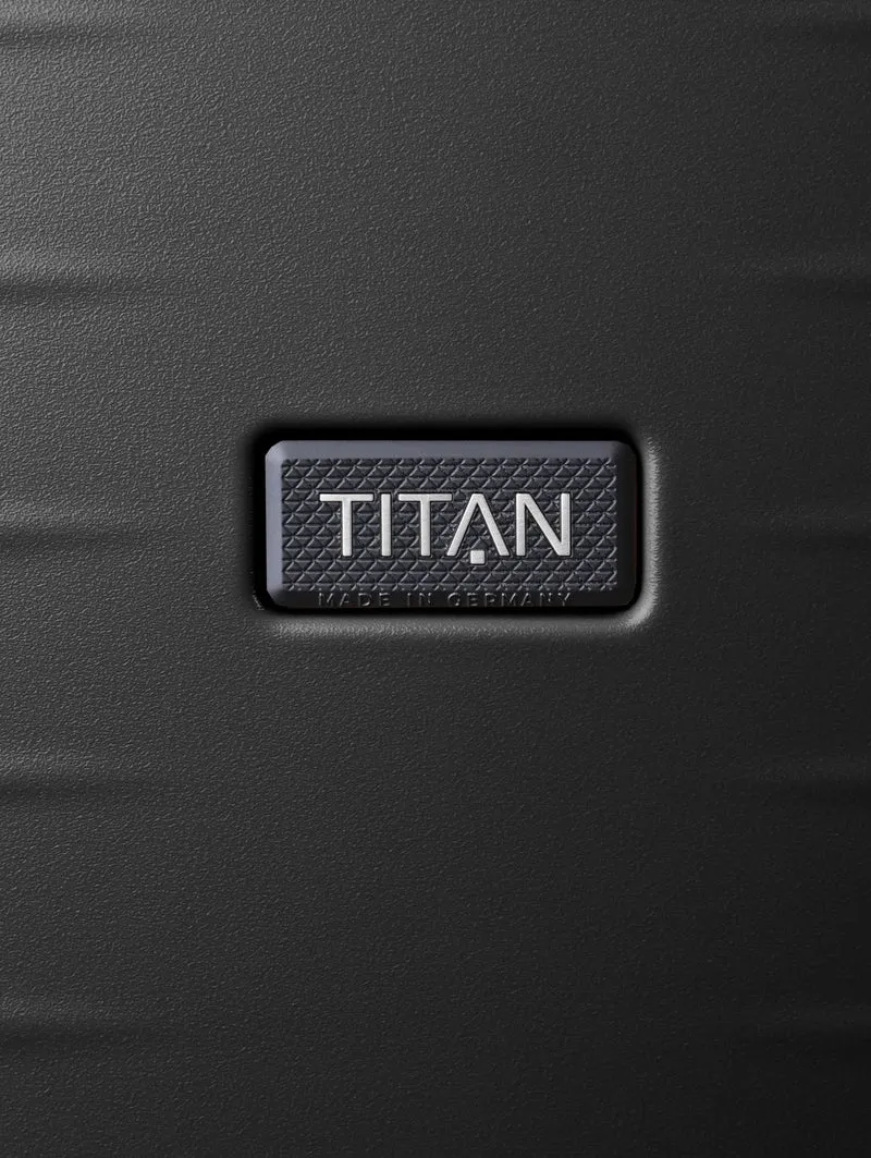 TITAN OVERSEAS MALETA DE CABINA SVT CON BOLSILLO DELANTERO PC