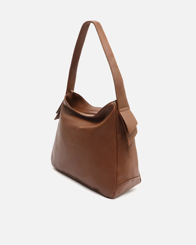 Kamui bolso hobo con asa bandolera extráible ED.