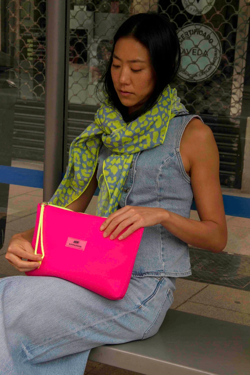 Bolso de mano Neopreno Rosa Chicle