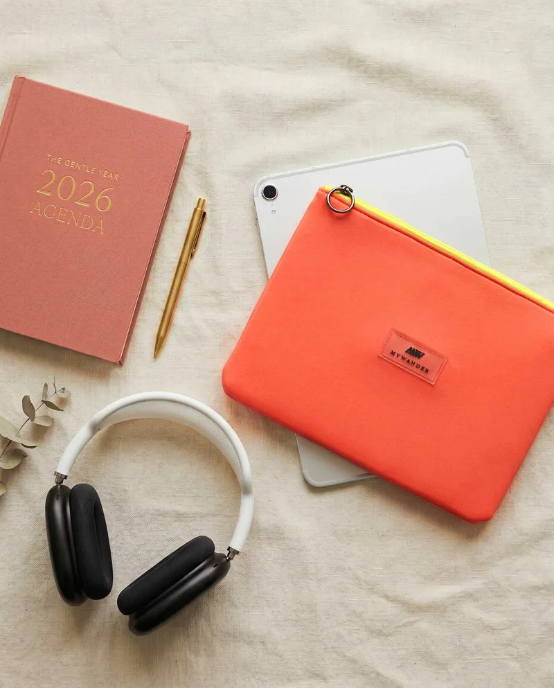 Neceser plano Neopreno Coral/Funda Ipad