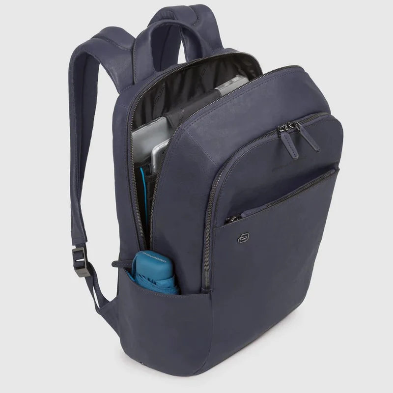 PIQUADRO MOCHILA PEQUEÑA PARA PORTÁTIL E IPAD® BLACK SQUARE