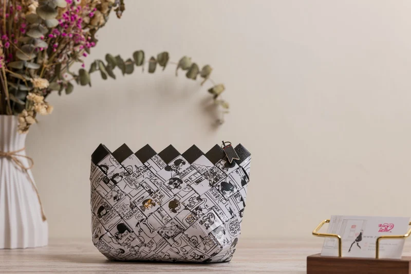 Neceser Artesanal de Mafalda – Elegancia en Blanco y Negro