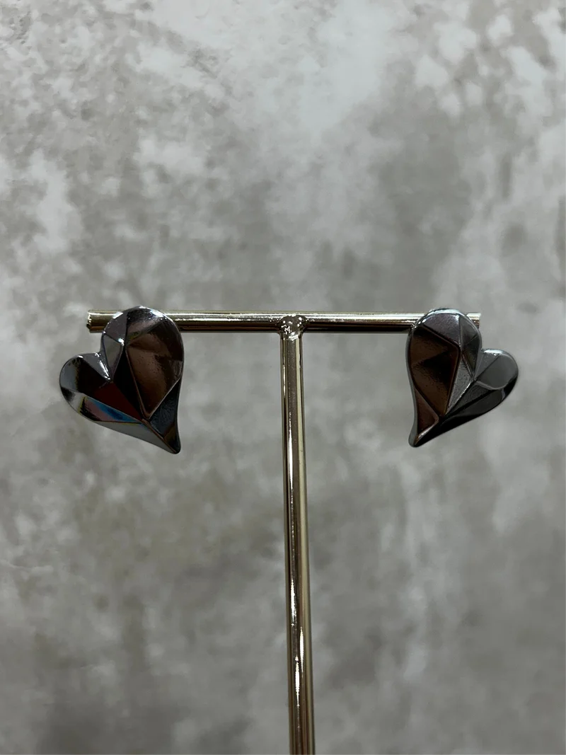 Pendientes acero corazón 3D
