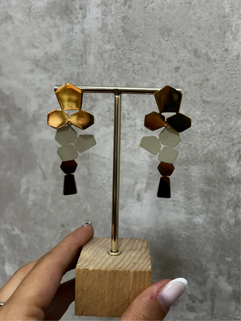 Pendientes acero panel abeja