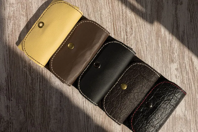 Cartera Vegana de Piña | Sostenible, Hecha a Mano en España | Estilo Minimalista