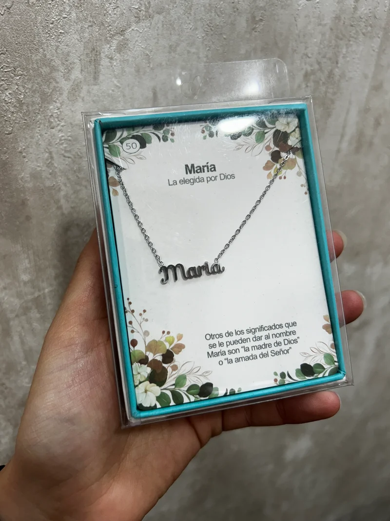 Collar María