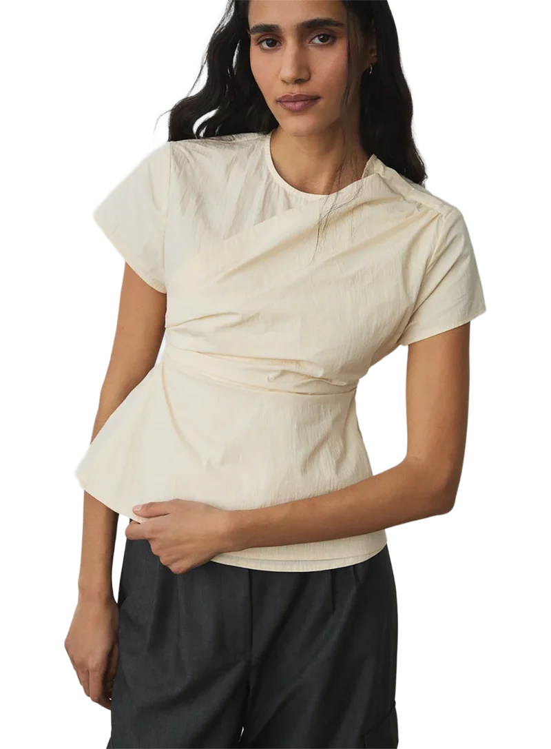 Blusa Asimétrica Raven