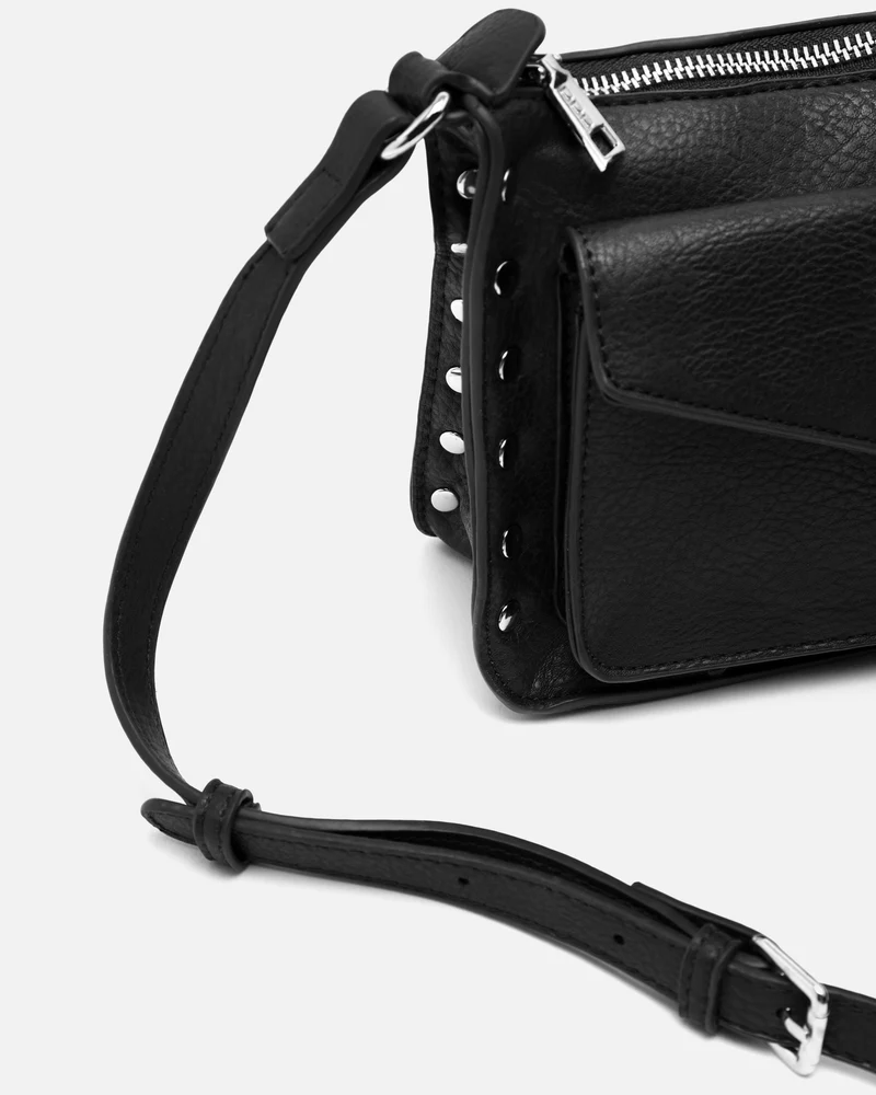 Breise bolso bandolera pequeño con detalles metálicos