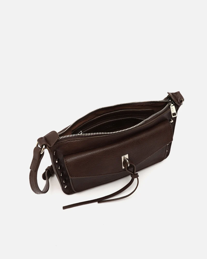Breise bolso bandolera pequeño con detalles metálicos