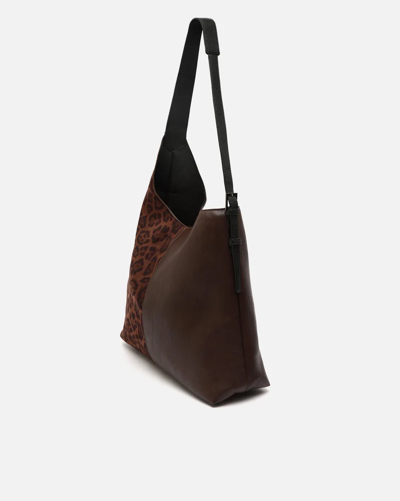 Belba bolso hobo efeco ante y estampado animal print