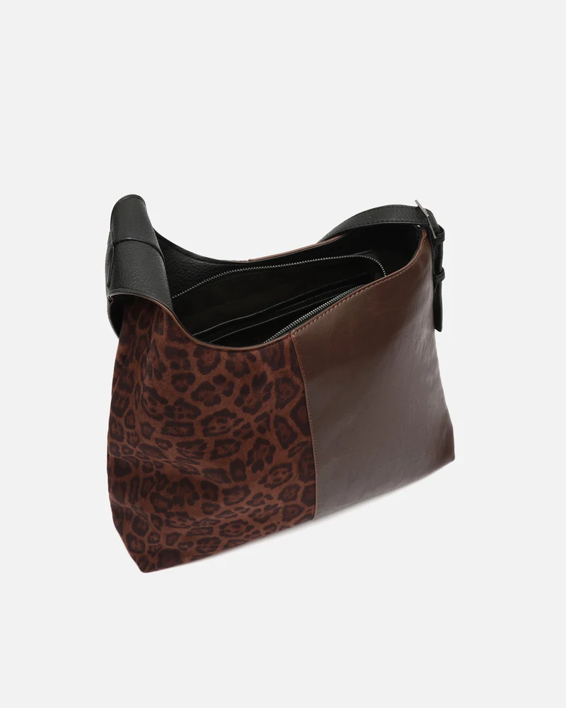 Belba bolso hobo efeco ante y estampado animal print