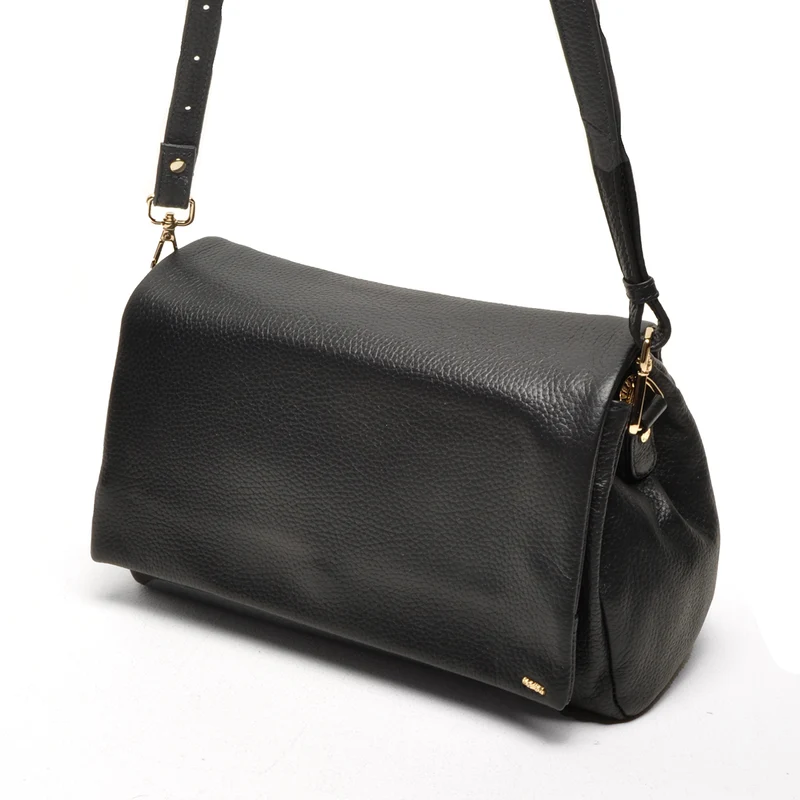 Berba Leren Flapbag Avignon